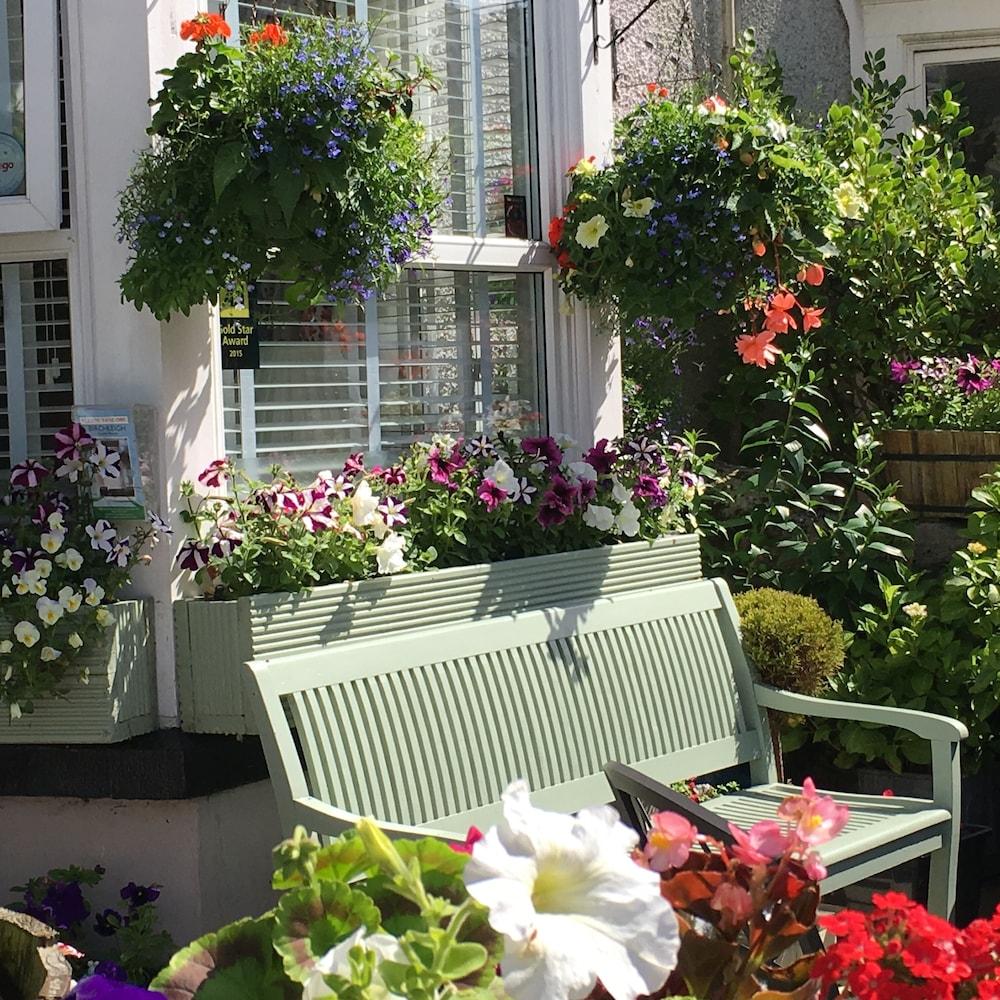 Grange-over-Sands Birchleigh Guest House מראה חיצוני תמונה