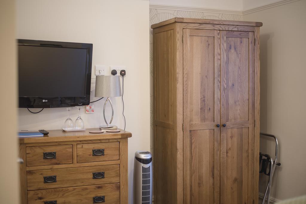 Grange-over-Sands Birchleigh Guest House מראה חיצוני תמונה